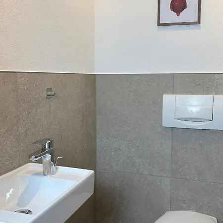 Newly Renovated 4-room Near Ingolstadt * Walting